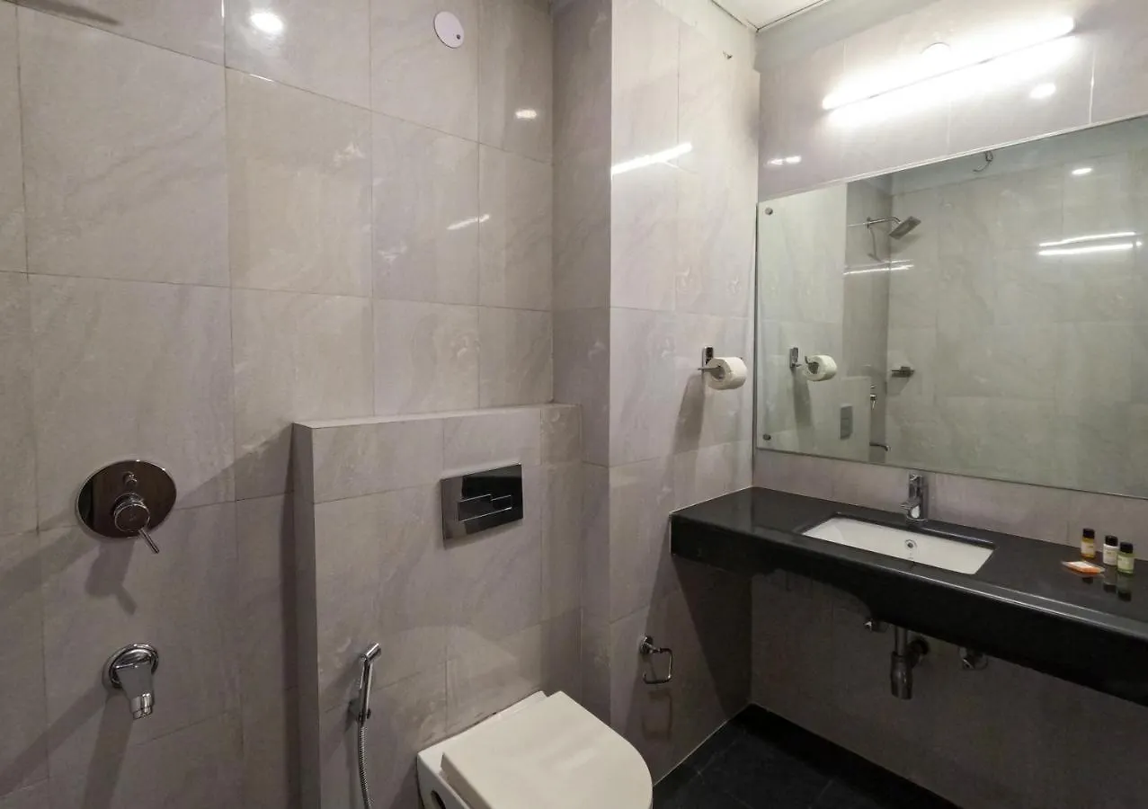 Hotel The Luxem - Behind Ibis Hotel Gurugram Gurgaon